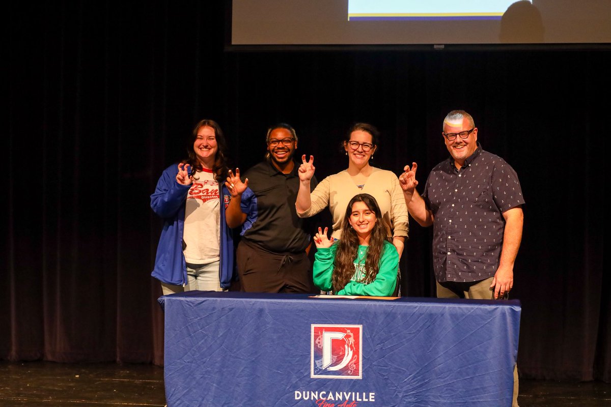 Duncanville ISD Fine Arts (@dvillefinearts) on Twitter photo We celebrated 11 seniors at our 2nd Annual Fine Arts Signing Day—students committing to major in the arts at colleges across the country!
Talent. Grit. Passion. Pride.
This is just the beginning.
#DvilleArts #FineArtsSigningDay #leadwithimpact <a href="/DuncanvilleISD/">Duncanville ISD</a> <a href="/Duncanville_HS/">Duncanville High School</a> We celebrated 11 seniors at our 2nd Annual Fine Arts Signing Day—students committing to major in the arts at colleges across the country!
Talent. Grit. Passion. Pride.
This is just the beginning.
#DvilleArts #FineArtsSigningDay #leadwithimpact <a href="/DuncanvilleISD/">Duncanville ISD</a> <a href="/Duncanville_HS/">Duncanville High School</a>