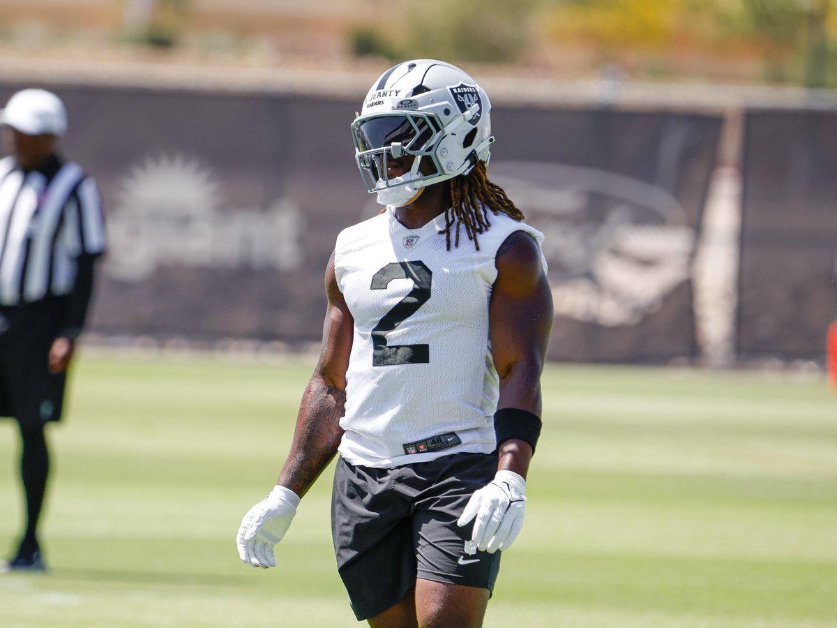 GlobalPhotopro's tweet image. Las Vegas Raider Ashton Jeanty on the OTA in Las Vegas #raiders #raidernation #lasvegas #lasvegasraiders