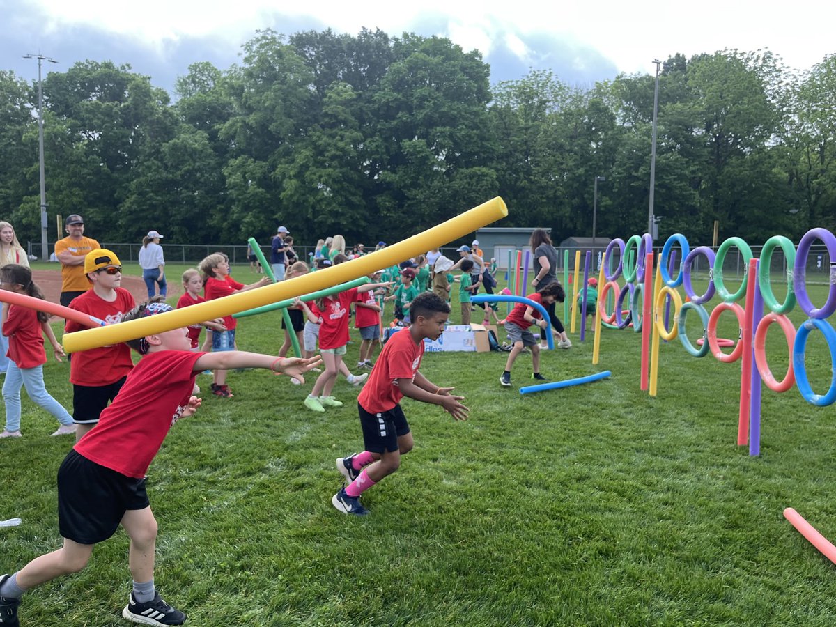 wcsLES's tweet image. 2025 ⁦@wcsLES⁩ field day was a blast! 💚💙🐻