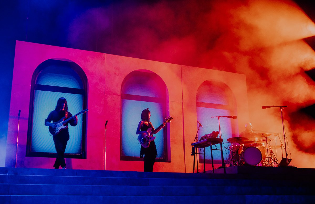 [gallery] @khruangbin mesmerized their audience <a href="/AZFinancialThtr/">Arizona Financial Theatre</a> this week! We've got all the photos: tinyurl.com/e7n5h77j