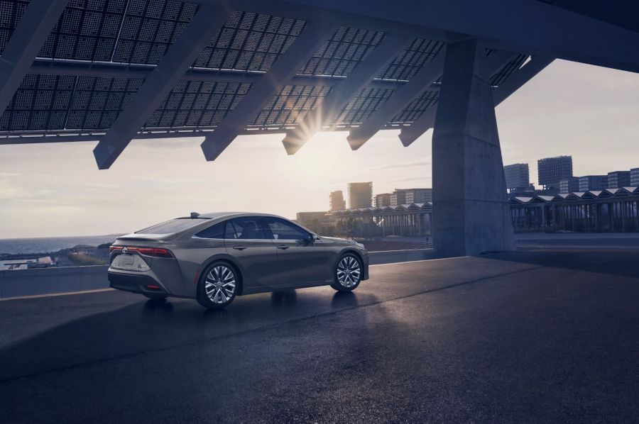 Hydrogen-Powered Cars: A Viable Path to Green Mobility or Another Dead End? In this technological era, is hydrogen truly the key to fueling innovation one atom at a time? #HydrogenPowered #Cars #A1PerformanceAutoRepair buff.ly/3Zmw9a5