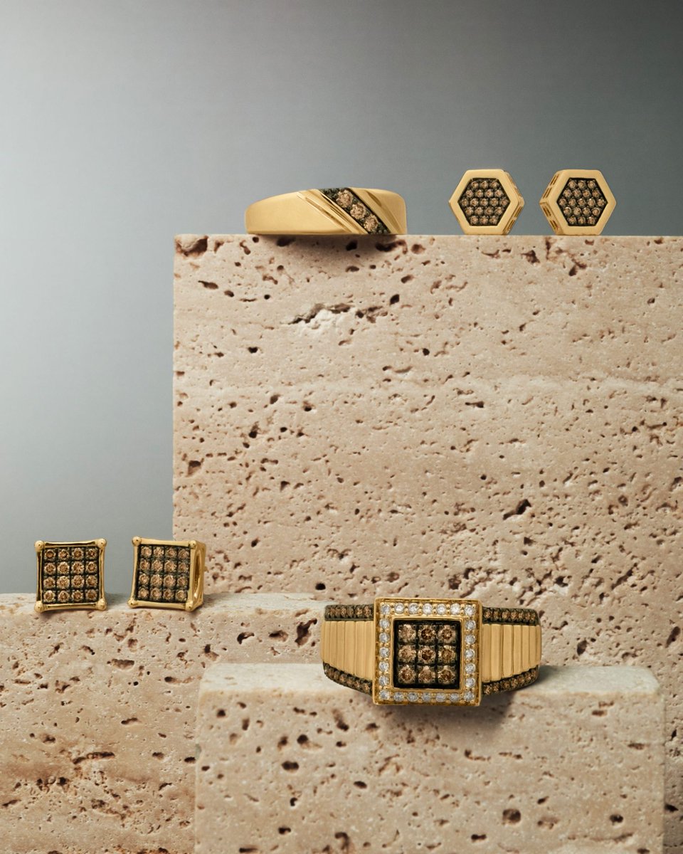 Le_Vian's tweet image. Modern luxury forged in timeless design. For men who make statements without saying a word...

Now at Macy's ❤️

Shop now: levian-jewelry.visitlink.me/RAiERS

#levian #macys #mensfashion #mensjewelry #style #creativejewelry