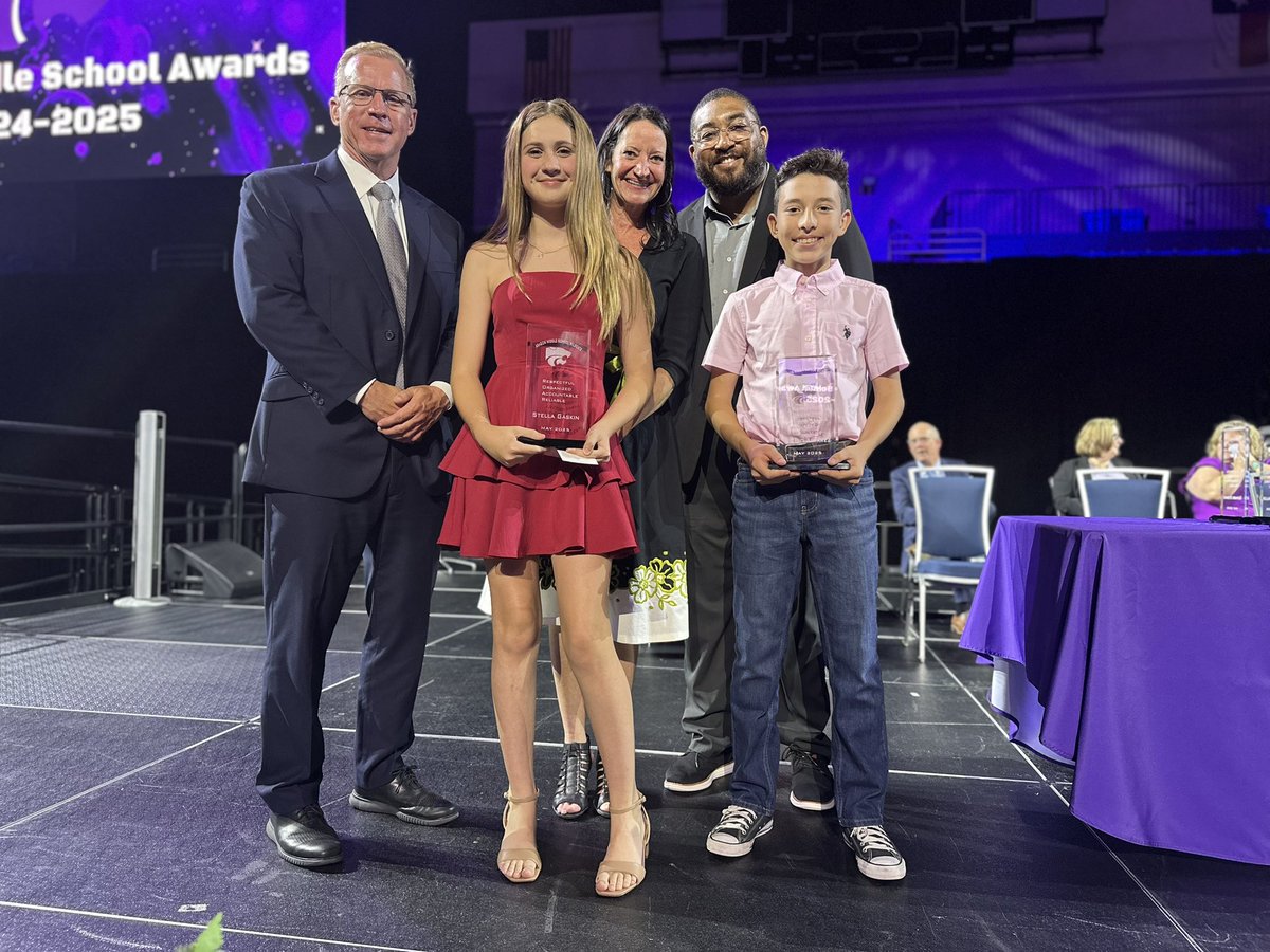 msdupreereads's tweet photo. This year’s ROAR awards go to Audrey &amp; Daniel (6th), Stella &amp; Bruno (7th), and Abigail &amp; Giovanni  (8th). Congratulations @AragonWildcats! Thank you for showing what it means to Lead the Wildcat Way. 💜🐾 https://t.co/PiyKOrGp6d