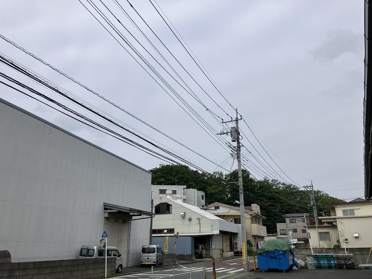 おはようございます❗️❗️❗️
#所沢 は☁️です☁️☁️☁️
週末も天気はイマイチな予報ですが、子供の運動会があるので、雨が降らないといいなと思っています🙁🙁🙁
本日もよろしくお願いします❗️❗️❗️
#企業公式が朝の挨拶を言いあう
#企業公式春のフォロー祭り
#企業公式相互フォロー