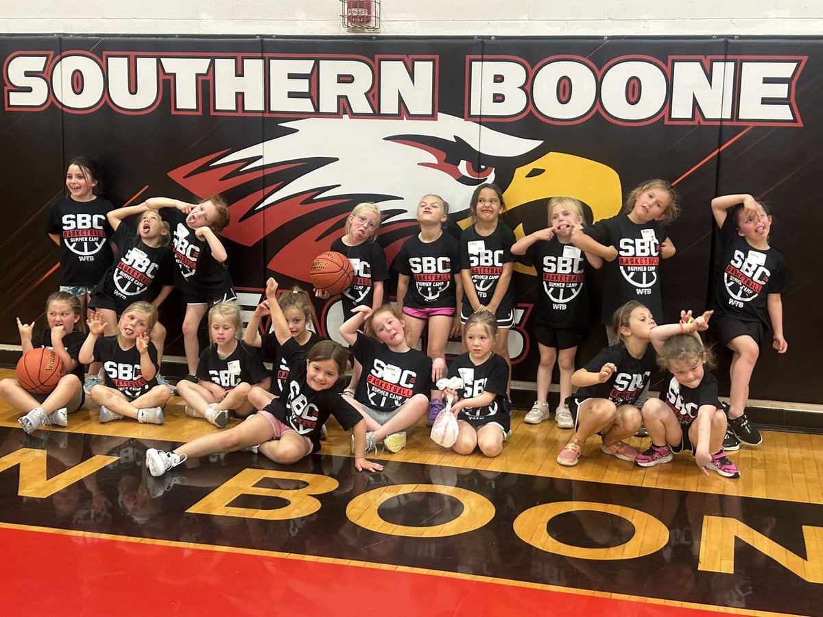 🔴⚫️ 2025 Youth Camp ⚫️🔴

What a way to wrap up our week of camp with our rising 1st-2nd Graders! So much energy, so proud of these #FutureLadyEagles ❤️🖤

HUGE thank you to all our coaches and high school players for a great week of camp! #WTB
