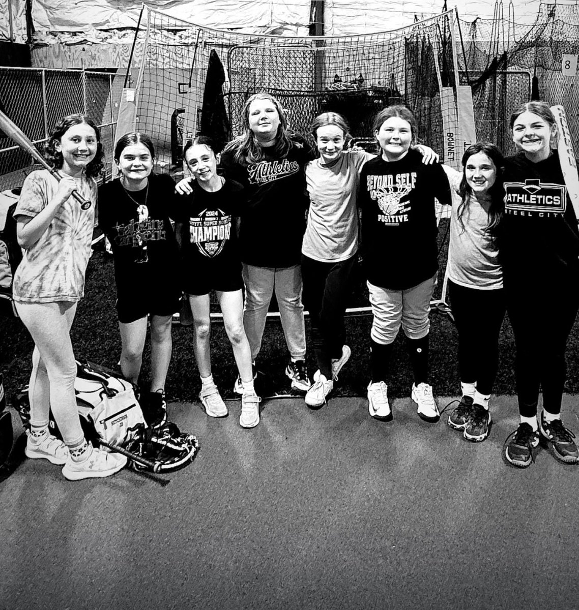 JW_412's tweet image. ☔️ didn’t ruin our plans today! 10U’s got some indoor reps in prep for this weekend. Their collective improvement in 8 months has been fun to be a part of! #ThePlex