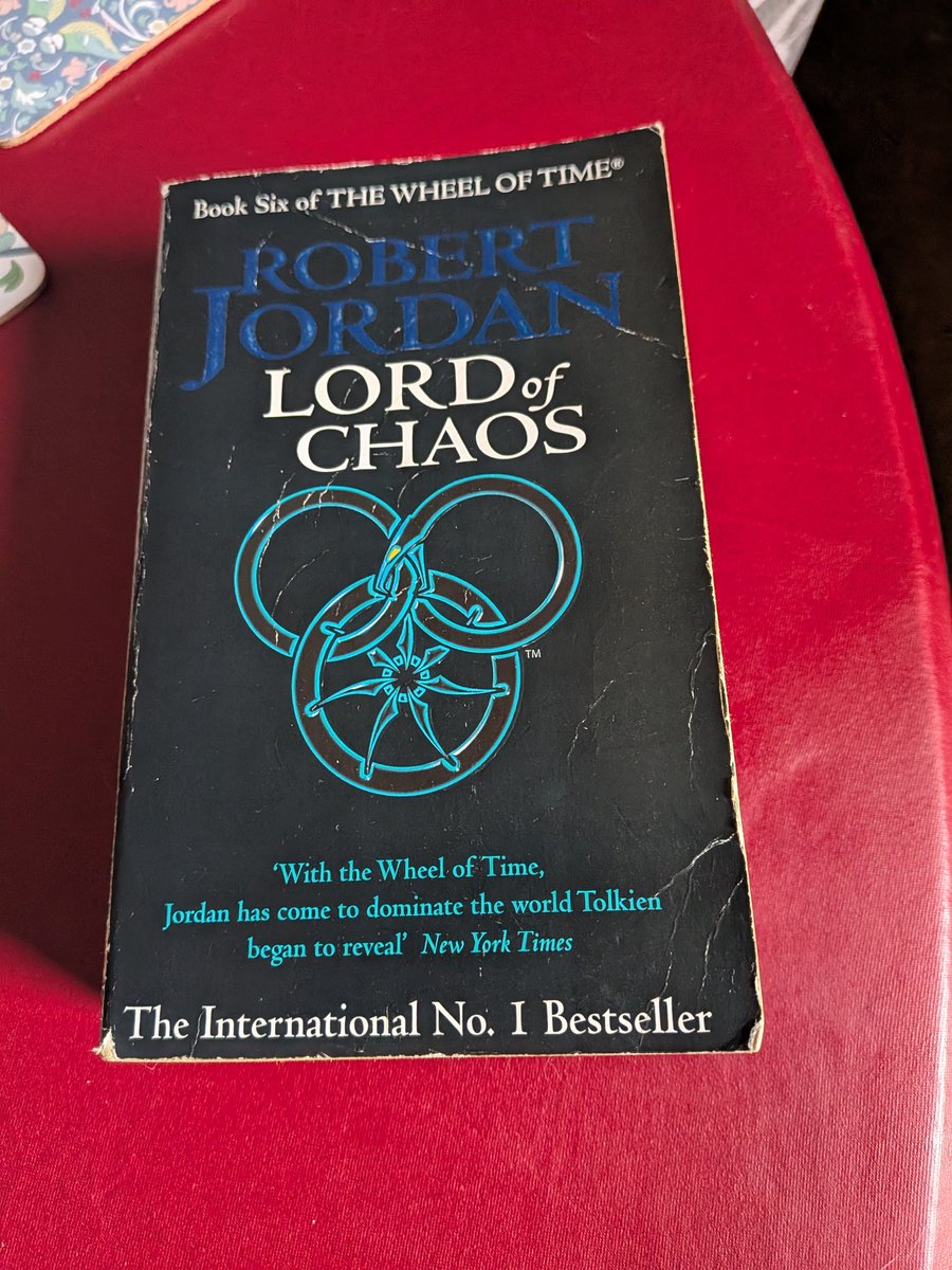russelguppy's tweet photo. Books read this year: 23 #yearofreading #lordofchaos #thewheeloftime #robertjordan #randalthor #nynaevealmeara #egwenealvere #perrinaybara #matcauthon #allanmandragoran #elaynetrakand #aviendha #min #ashaman #aessedai #thedarkone #action #adventure #fantasy https://t.co/584Wl5l7GI
