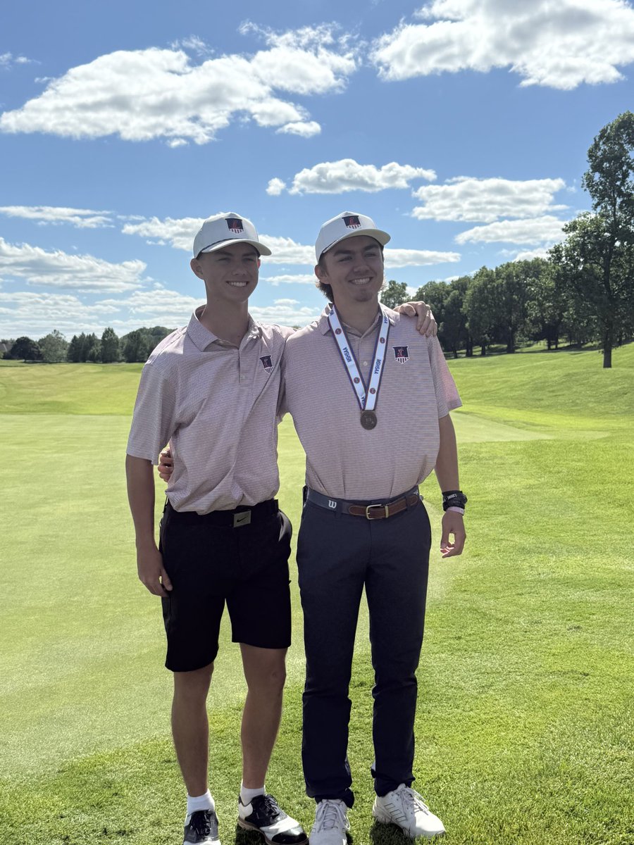 LindsayLHS's tweet image. These two guys (Cole&amp;amp;Dylan) had an incredible year for Liberty golf. 
*1st place in the best ball tournament
* As a group in conference matches they gave us a lead in every match &amp;amp; won by 27 strokes in the 5 matches. 
* Both 1st team All conference 
* Both were state qualifiers