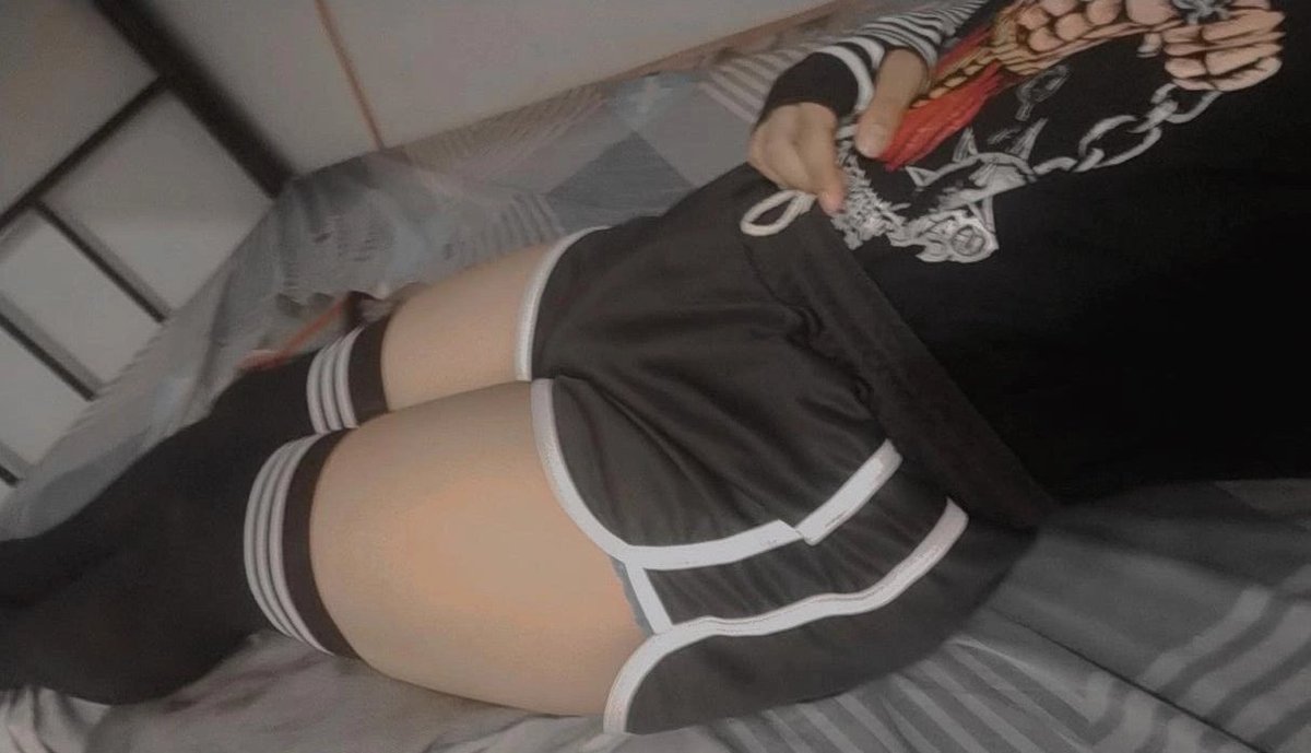 uhhhhh.....UHHHHMMMM... I UHHHH I CAN EXPLAIN