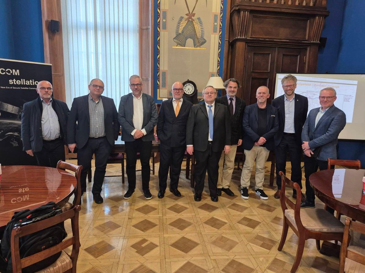Eksperci ComStellation i Bulgaria Sat pracują nad nowym modelem biznesowym i innowacjami dla bezpiecznej łączności satelitarnej  zgodnej z  GovSatCom. 🚀📡🛰️