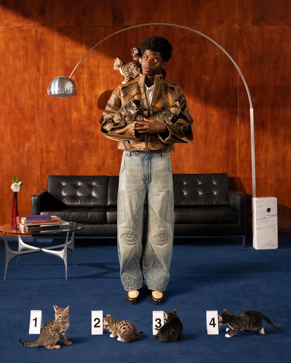 Street_Archive's tweet image. Brand: HOUSE OF ERRORS
Website: HOUSEOFERRORS.ORG
Instagram: @houseoferrors
Release Date: NOW

#streetwear #fashion #streetstyle #clothingbrand #style #streetwearbrand #urbanclothing #brands #londonbrands #NYCbrands #sneakers #houseoferrors