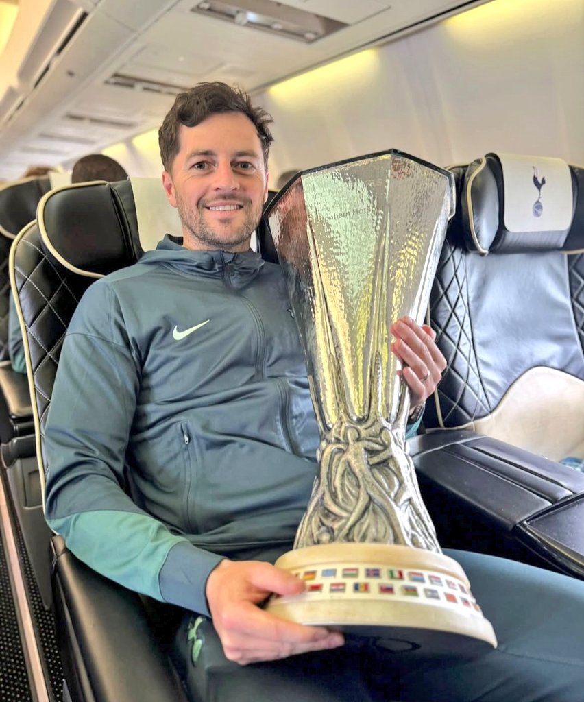 Talking THFC (@talkingthfc) on Twitter photo In unpacking all of the micro moments amongst these celebrations, you remember stories like <a href="/RyanMason/">Ryan Mason</a>'s. A fractured skull in 2017, fears for the worst, to this... celebrating a trophy with his boyhood club after years of loyal service. One of our Own 💙✨️ #COYS In unpacking all of the micro moments amongst these celebrations, you remember stories like <a href="/RyanMason/">Ryan Mason</a>'s. A fractured skull in 2017, fears for the worst, to this... celebrating a trophy with his boyhood club after years of loyal service. One of our Own 💙✨️ #COYS