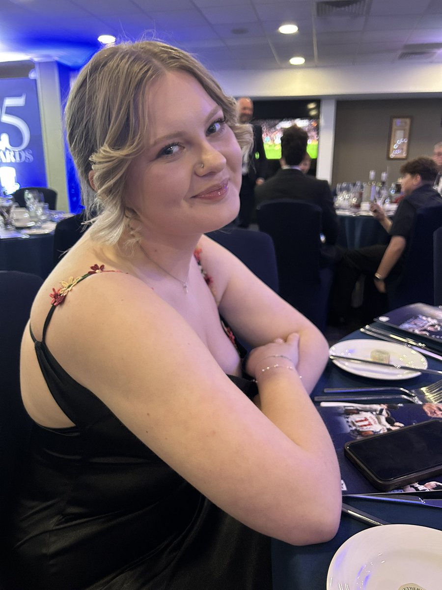 Gemma Downes 𓅪 tweet media