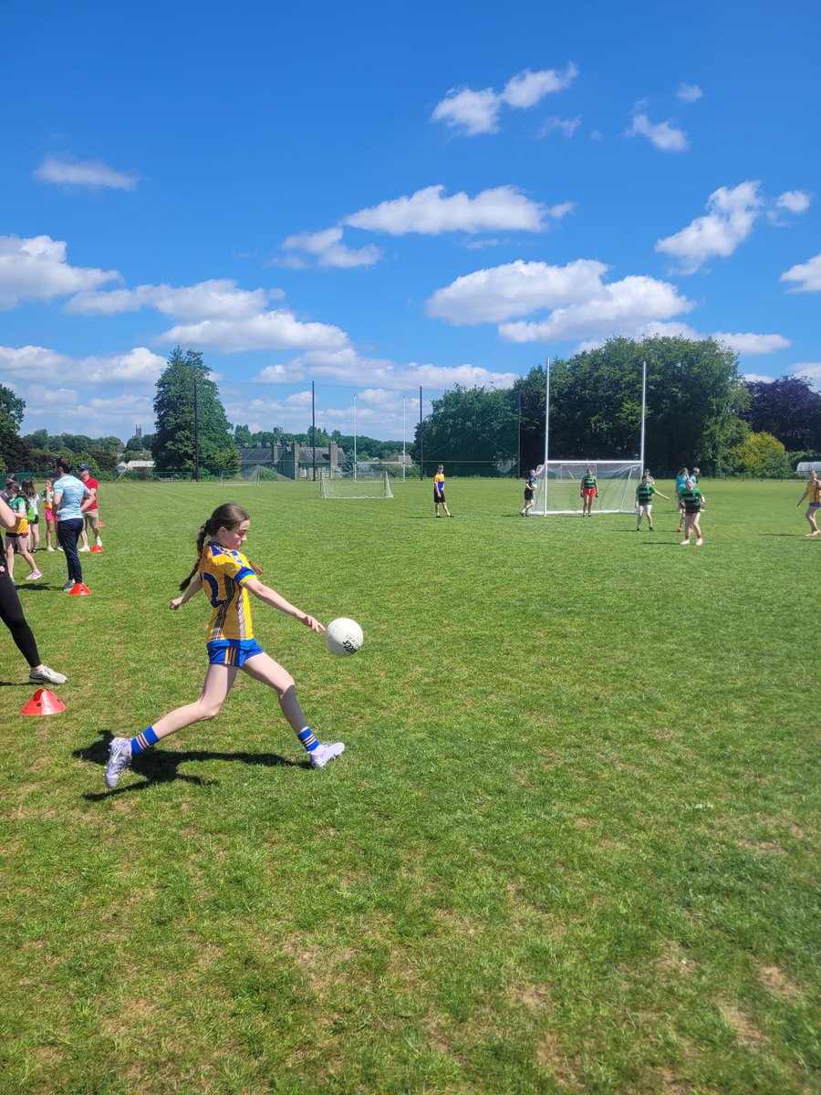 Killina National School (@killinans) on Twitter photo Huge congratulations to our girls' football team on their incredible win at the St. Mary’s Football Tournament today in Edenderry! A brilliant display of teamwork, skill, and determination. We are all so proud of you all! Killina Abú! <a href="/carburylgfa/">Carbury LGFA</a>
<a href="/KildareLGFA1/">Kildare LGFA</a> <a href="/LadiesFootball/">Ladies Football</a> Huge congratulations to our girls' football team on their incredible win at the St. Mary’s Football Tournament today in Edenderry! A brilliant display of teamwork, skill, and determination. We are all so proud of you all! Killina Abú! <a href="/carburylgfa/">Carbury LGFA</a>
<a href="/KildareLGFA1/">Kildare LGFA</a> <a href="/LadiesFootball/">Ladies Football</a>