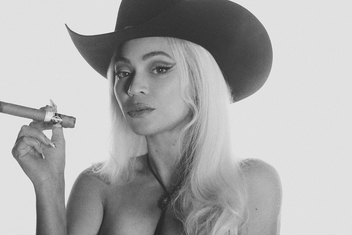 BeyLegion's tweet image. .@DollyParton on Beyoncé's version of #JOLENE:

“I was very honored that she wanted to do her version of Jolene. I was very amused by her take on that, and I got a big kick out of that. She’s not gonna sit back and say, ‘Oh please don’t take my man.’ She’s gonna kick some ass!”