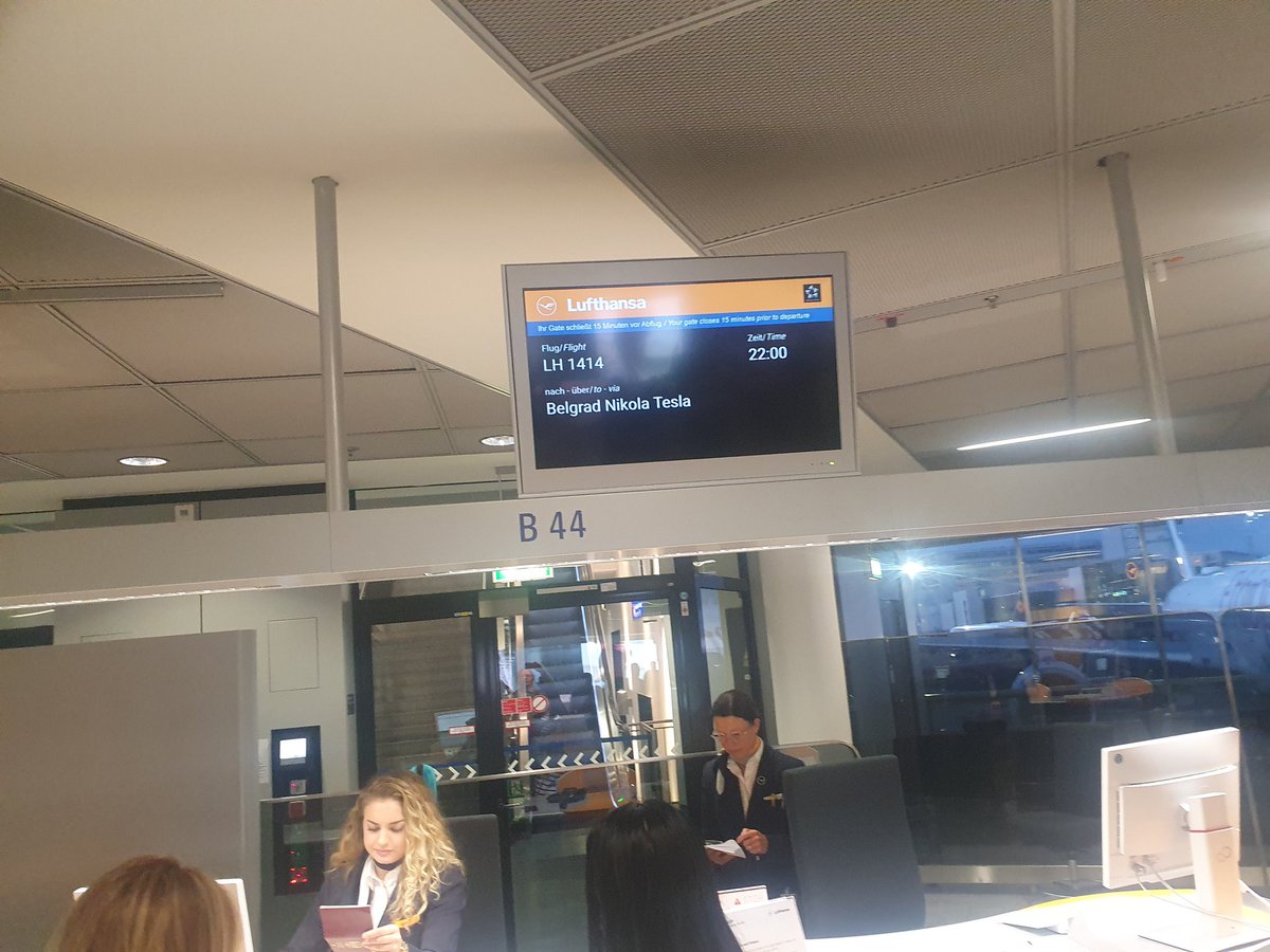 Looking forward to session on "Research Opportunities at Large Scale User Facilities"  advances25.solidstate.ipb.ac.rs/?page_id=464 

Talking on #NEPHEWS beamtime.eu project to Serbian scientists re: Access + Twinning + other supports! <a href="/ESUO11/">ESUO</a> <a href="/NeutronsENSA/">ENSA</a> <a href="/SOLARIS_science/">SOLARIS Centre</a>  more 2moro!