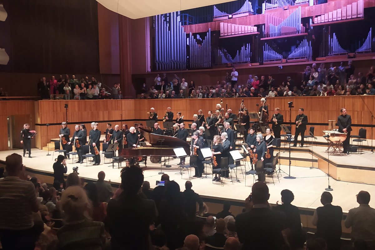 Mind blowing and quite moving performance by András Schiff &amp; <a href="/theoae/">OAE</a> at <a href="/southbankcentre/">Southbank Centre</a> , stunning Schumann piano concerto.