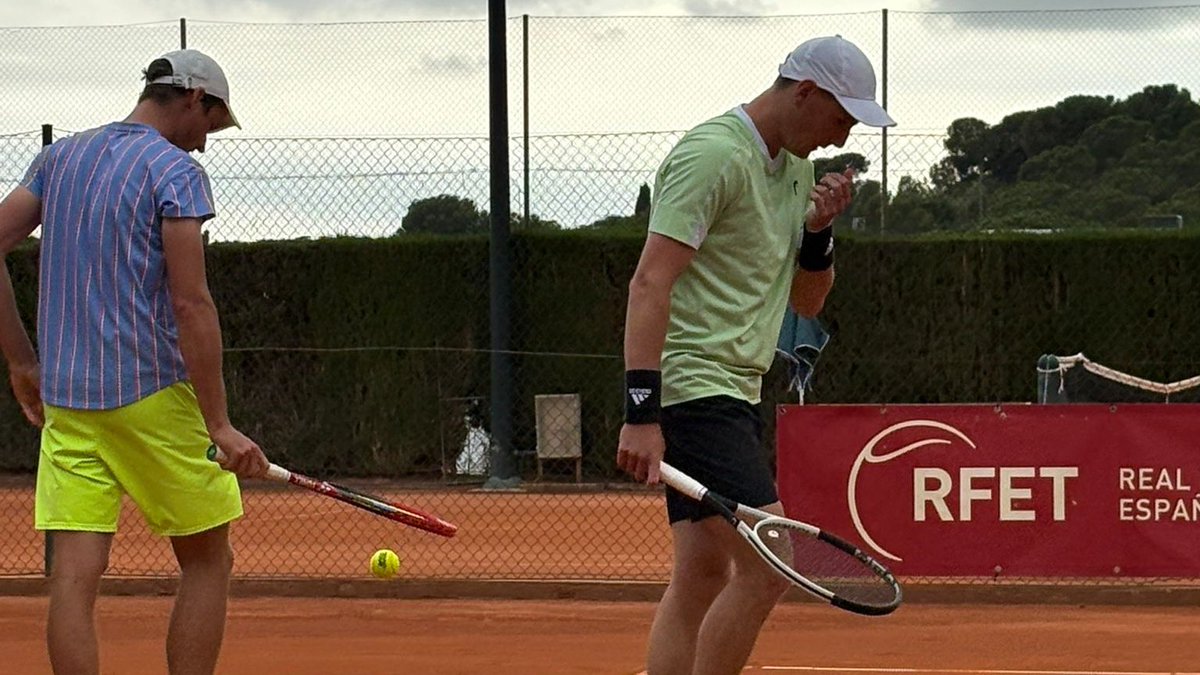 Ctmataro's tweet photo. Segona ronda del quadre individual finalitzada i semifinals de dobles disputades!

Felicitem els classificats i…Demà a les 17:30h, no et perdis la gran final de dobles del Torneig Internacional de Tennis Ciutat de Mataró 2025!

#M25Mataró https://t.co/RtWOQiO9Mt