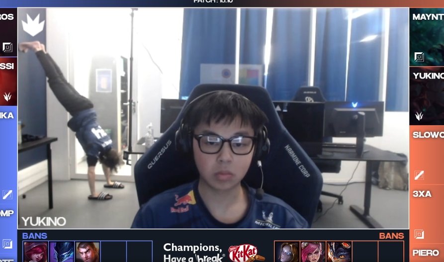 Honestly I don't know what I would do if I lost 0-3  and I see this after the games...

But on a serious note I don't really post about the academy but I'm very happy with the work the players and coaches are putting in and it's great to see it pay off, so proud of them💙