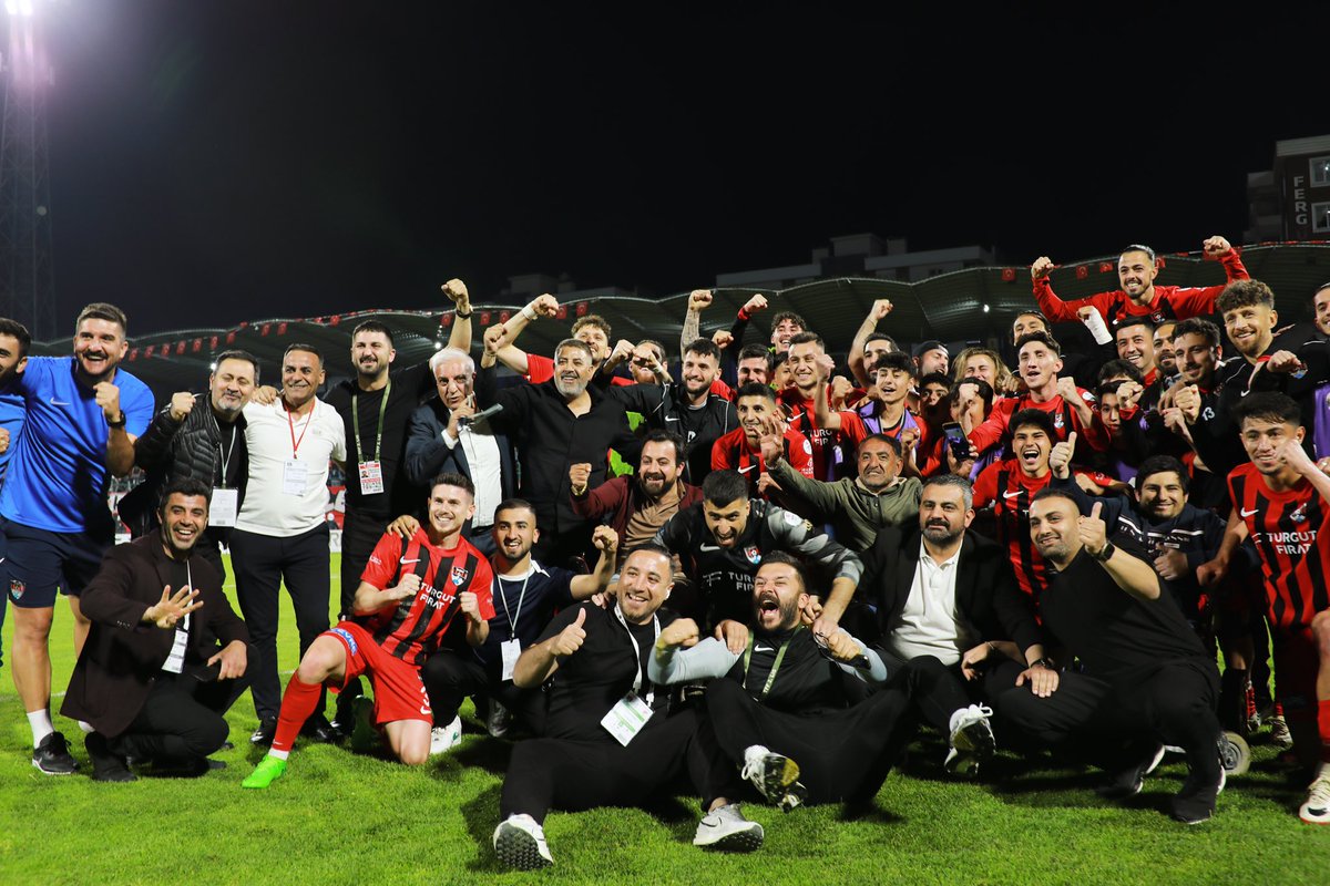 Bu güzel galibiyet Vansporumuza gönül veren herkese armağan olsun. 

Biji Vanspor | Çok Yaşa Vanspor!! ❤️🖤

<a href="/vansporfk/">Vansporfk</a>