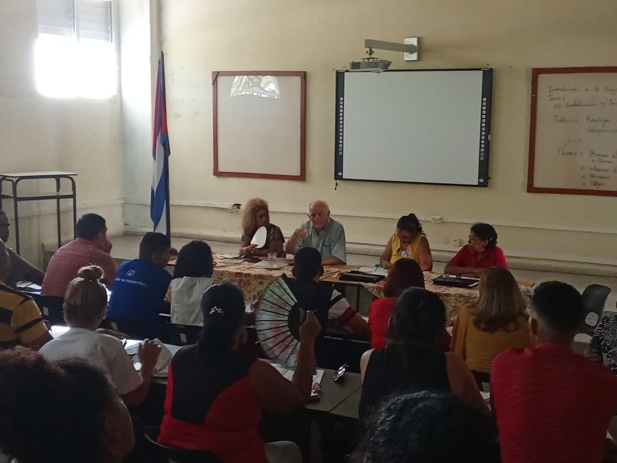 Universidad Granma (@universidad_udg) on Twitter photo 🇨🇺 Inicio el Taller de Trabajo Político Ideológico de la <a href="/Universidad_UDG/">Universidad Granma</a>. Durante los días 22 y 23 de mayo, los participantes se reúnen en un espacio de aprendizaje, reflexión e intercambio de experiencias para fortalecer la labor en nuestra institución. 🇨🇺 Inicio el Taller de Trabajo Político Ideológico de la <a href="/Universidad_UDG/">Universidad Granma</a>. Durante los días 22 y 23 de mayo, los participantes se reúnen en un espacio de aprendizaje, reflexión e intercambio de experiencias para fortalecer la labor en nuestra institución.