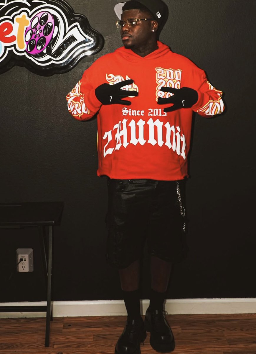 2 H U N N I T tweet media