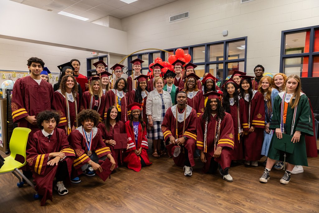 FCE Senior Walk was spectacular! It was amazing to see so many former Cardinals on campus. Once a Cardinal, Always a Cardinal!!!