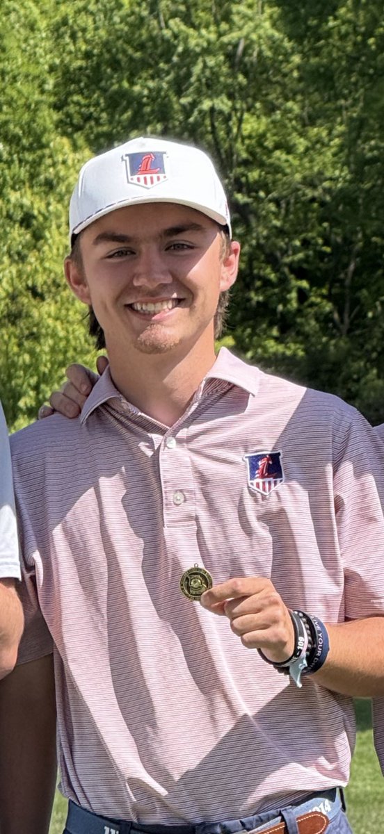 LindsayLHS's tweet image. Cole had another amazing year for Liberty golf!
* Shot under par 8 times this year.
* Set the State record shooting a 63
* Shot 65 to win districts for the 2nd year in a row.
* 3x all conference 
* 3x all district 
* 3x 1st team All state
** 3rd at State Tournament/ shooting -8