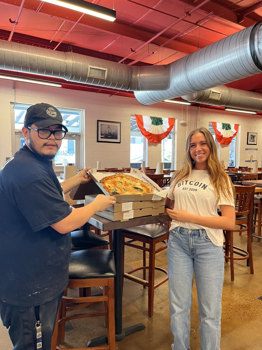 Soooo I have a new favorite holiday 🍕
#BitcoinPizzaDay