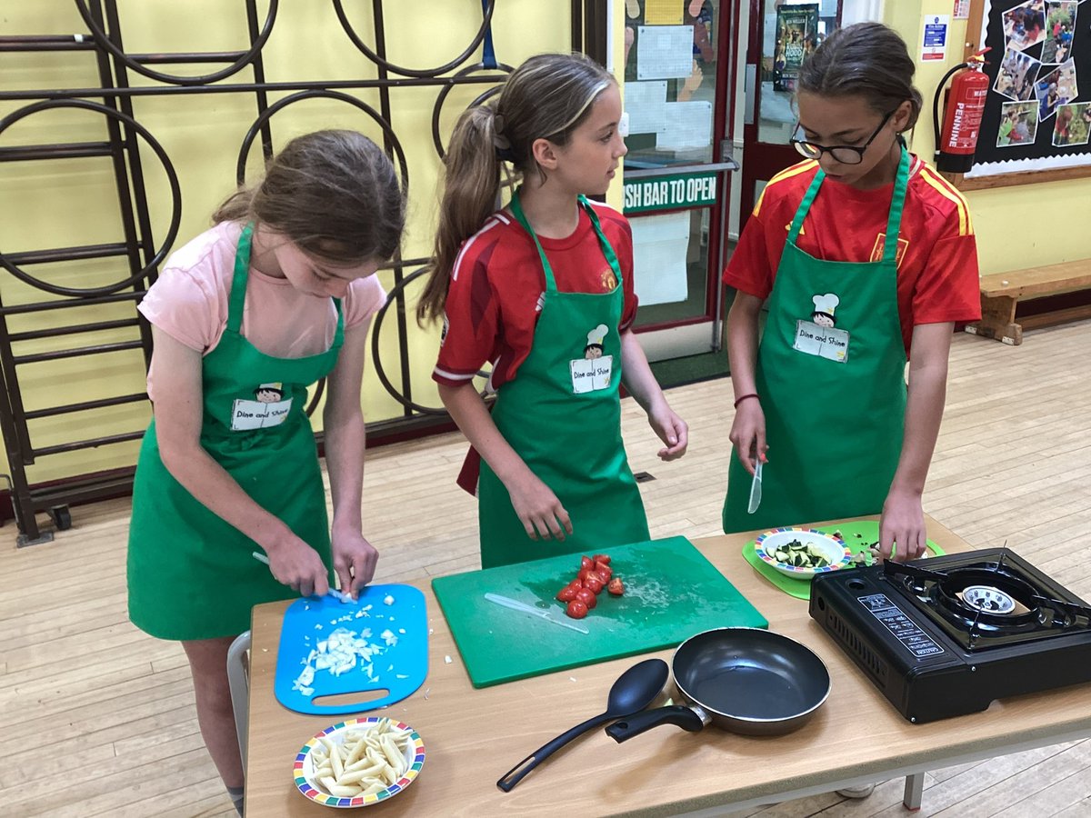 Andrew Clark tweet media