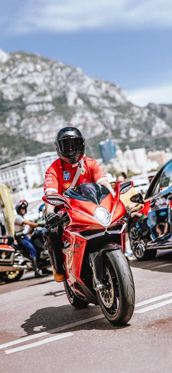 F1Wallpapers4K's tweet image. 🏍️ Lewis Hamilton | Phone Wallpapers 📱 

@LewisHamilton | #MonacoGP 🇲🇨