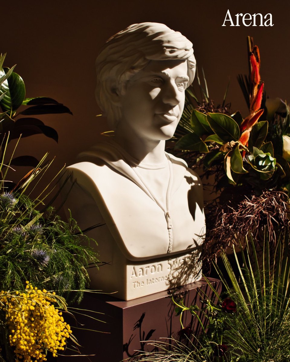 Print exclusive from Issue 004: WAR 🗞️

In February, the late programmer and activist Aaron Swartz— co-founder of Reddit, co-creator of the RSS standard, and a fierce advocate for open access— was immortalized in marble at the @InternetArchive.

Over 300 gathered for the
