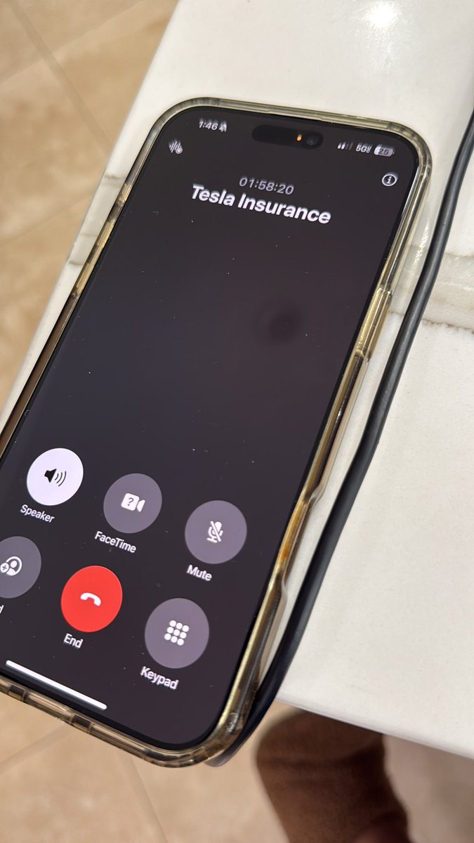 justiceBini's tweet photo. Trying to switch to Tesla insurance, never tried so hard to give someone my money @elonmusk @Tesla https://t.co/9iYBTCRCFe