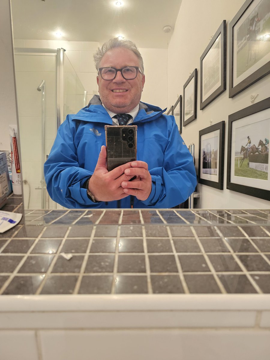 Mike Parcej tweet media