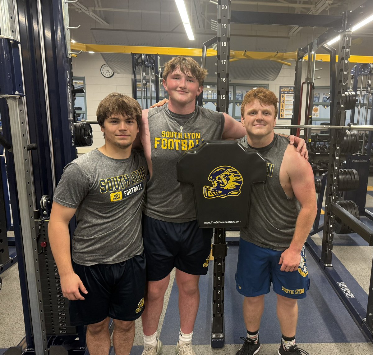 Congrats to our lifters of the week!
<a href="/Declanschelo/">Declan scheloske</a> RJ Green, Cody Deskins
#HED