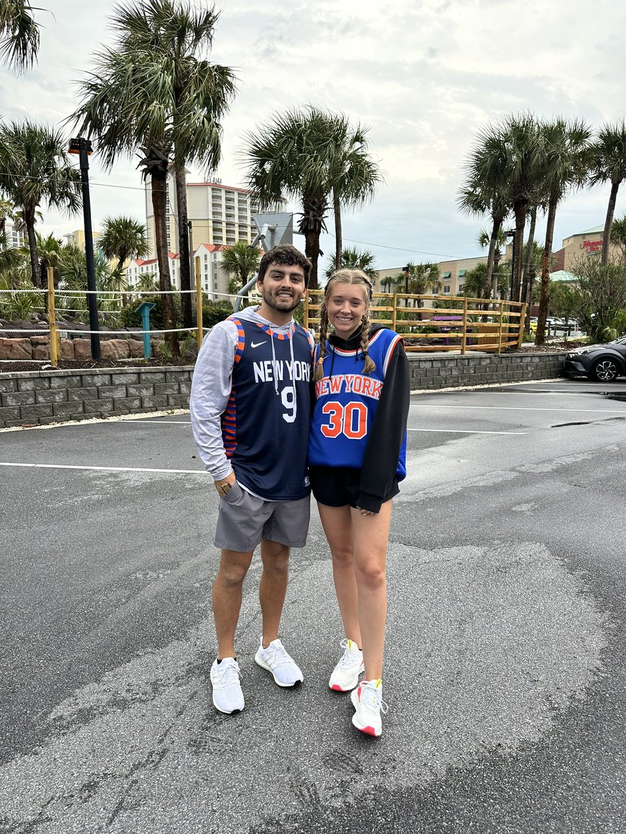 Die hard Knick fan from Orange Beach, Alabama! I’ll be on the first plane out of here, if I win! Go New York Go New York Go!! <a href="/BigKnickEnergy_/">Big Knick Energy</a>