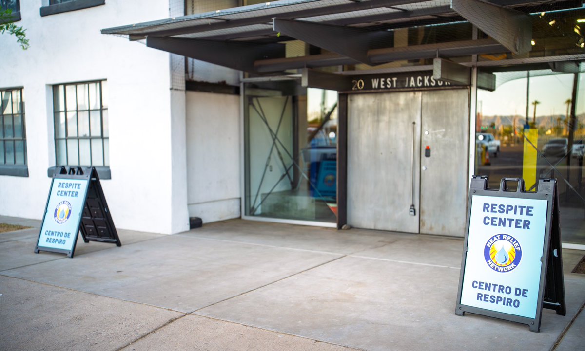 City of Phoenix, AZ (@cityofphoenixaz) on Twitter photo Need a place to cool down this Memorial Day? We’ve got you! ☀️
👉 20 W. Jackson: Open 24/7
👉 Harmon, Yucca & Cholla Libraries: 12–10 p.m.
Stay safe & be heat ready! More summer tips at phoenix.gov/summer.
<a href="/HeatReadyPHX/">HeatReadyPHX</a> <a href="/PhxLibrary/">Phoenix Public Library</a> Need a place to cool down this Memorial Day? We’ve got you! ☀️
👉 20 W. Jackson: Open 24/7
👉 Harmon, Yucca & Cholla Libraries: 12–10 p.m.
Stay safe & be heat ready! More summer tips at phoenix.gov/summer.
<a href="/HeatReadyPHX/">HeatReadyPHX</a> <a href="/PhxLibrary/">Phoenix Public Library</a>