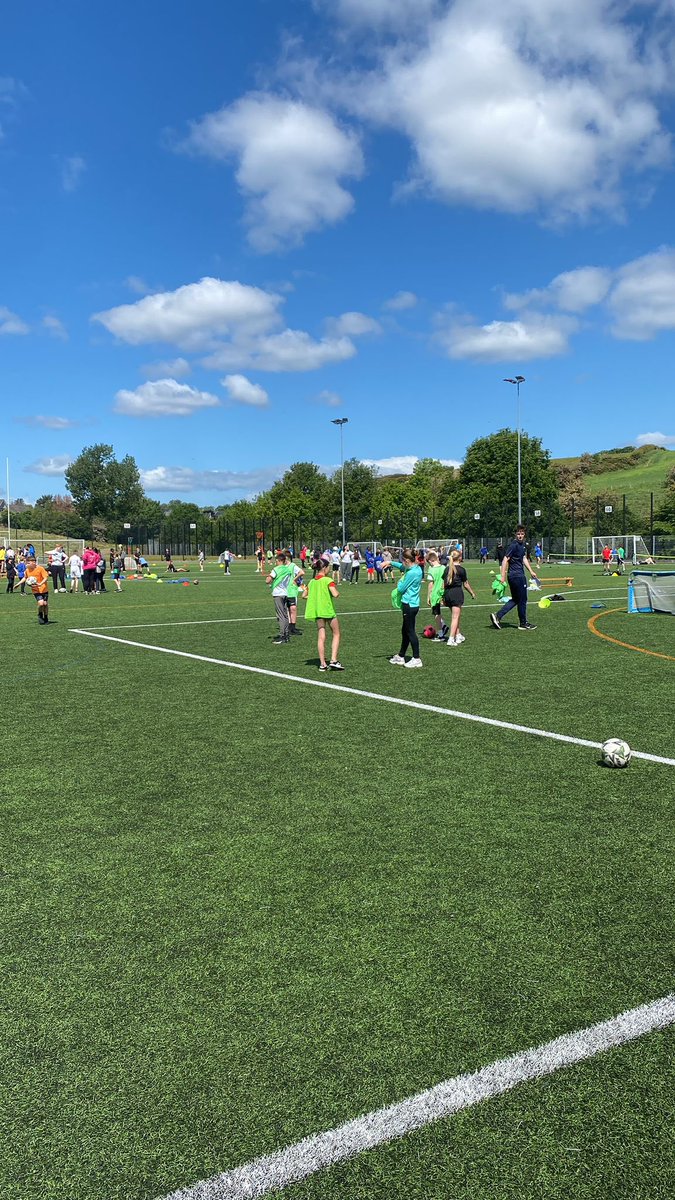 Boclair_PE's tweet photo. ⛹️‍♀️P7 PE Transition Day ⚽️

An amazing day today for our soon to be S1s with a full day of sport in the sun. 

Lots of fun was had and their effort was amazing🏅 

@BoclairAcademy https://t.co/oXCmZJ6O8k