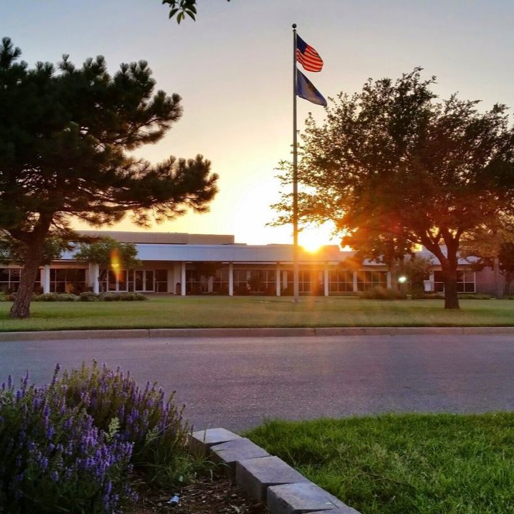 Western's campus will be closed on Monday, May 26, for Memorial Day. We hope you spend the day honoring our nation's heroes with family and friends. 

"May we never forget freedom isn't free." —Unknown