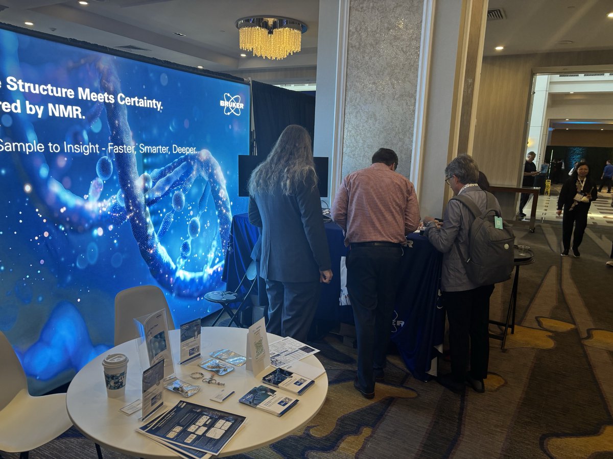 bruker's tweet image. Are you at TIDES 2025? Meet our experts at booth #32 in Harbor Foyer and unleash your creativity at our booth by creating your own unique bracelet with a sequence of amino acids! See you soon!

Learn more about the event: goto.bruker.com/3Fejmzb 

#TIDESUSA #TIDES #NMR #Pharma