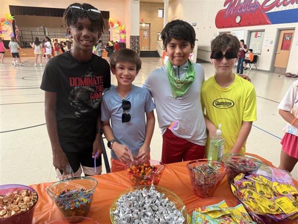 Our 5th graders had a 💥 BLAST 💥 at their dance today! Lots of dancing, smiling and snacking by these amazing students! 🕺😀