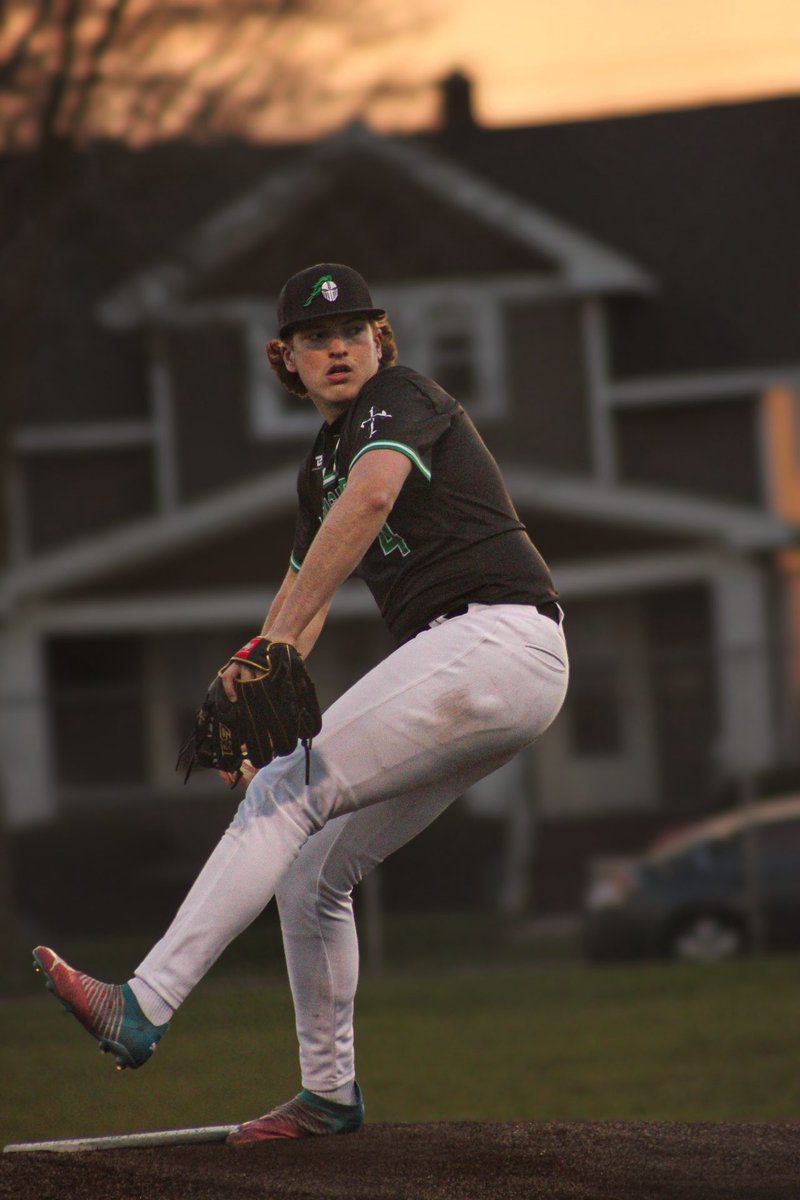 Dominican HS Baseball tweet media