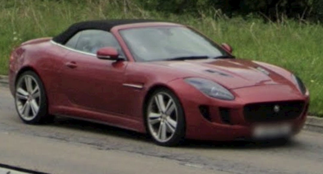 CarsOfGMaps's tweet image. There is so much wrong with this.. Why would someone do this?? WHY??!!?)