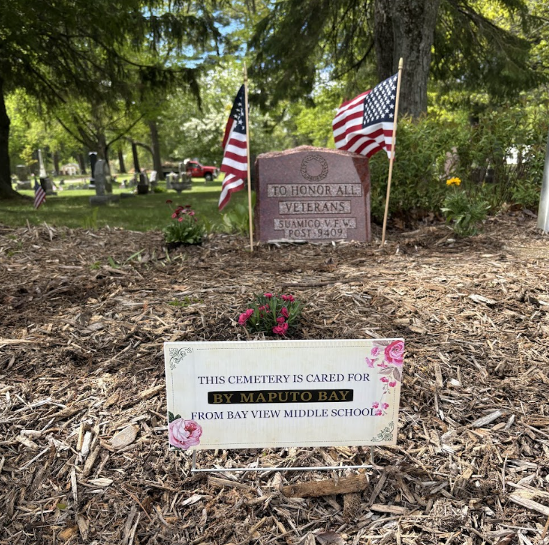 candperz's tweet photo. Another AMAZING spring clean up at the Suamico Cemetery! Thank you for everyone who has supported us in this project! Our students exceeded our expectations again and we leave feeling fulfilled and blessed to have made such a difference in our community!  @HSSD @bvms https://t.co/sNFBW5QRyM
