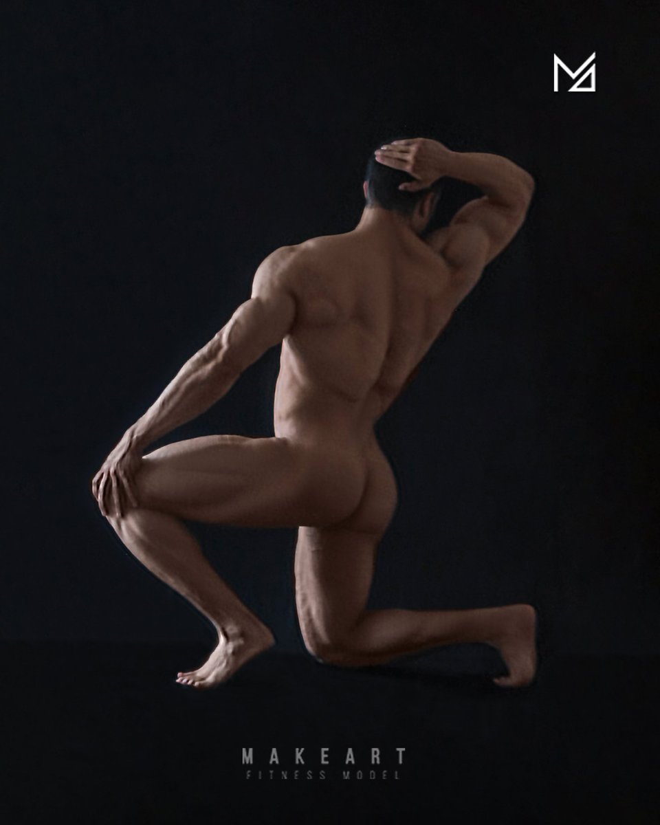 🙏🏼
#makeart #fitnessmodel #modelofitness #bodybuilding  #fisicoculturismo #culturismo  #man #muscle #Chudai 

Instagram.com/makeart_mx