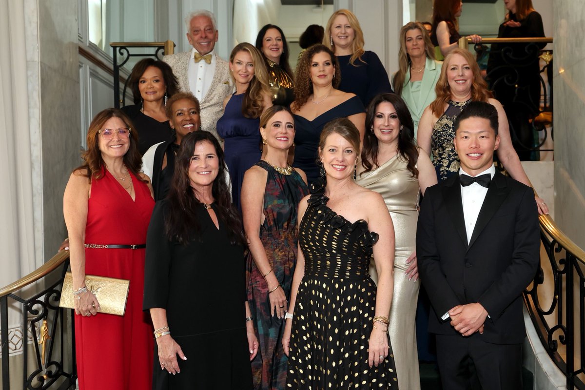 The 50th Gracie Awards from The Alliance for Women in Media happened Tuesday night. It is an honor to serve on the BOD for the Alliance for Women in Media Foundation and to be Co-Chair of The Gracie’s. #gracies50