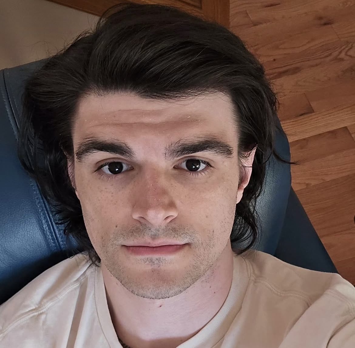 sage on a train :O
#totemtwtselfieday