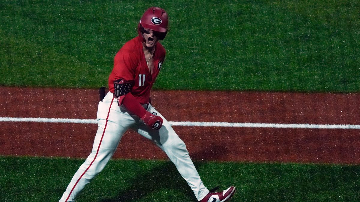 The 10 NCAA baseball teams with the most home runs ugawire.usatoday.com/story/sports/c…