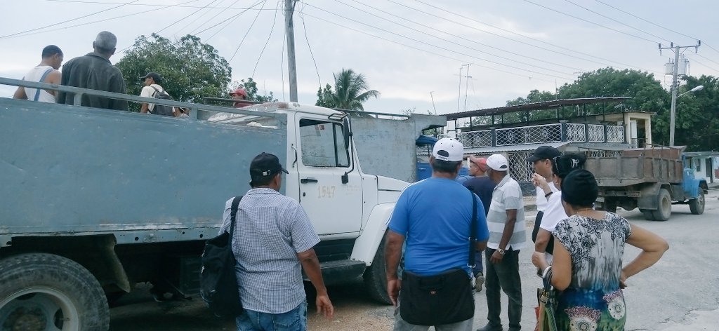 #Mella,#SantiagoDeCuba. El arroz gratuito que se recepciona en la UEB 602 ubicada en la circunscripción #37 en la demarcación territorial Palmarito de Cauto, es distribuido de manera inmediata hacía las bodegas de las diferentes demarcaciones mellenses, prioridad plan Turquino.