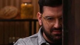 El SIRCREB viendo como todos van corriendo a meter guita negra en los bancos.